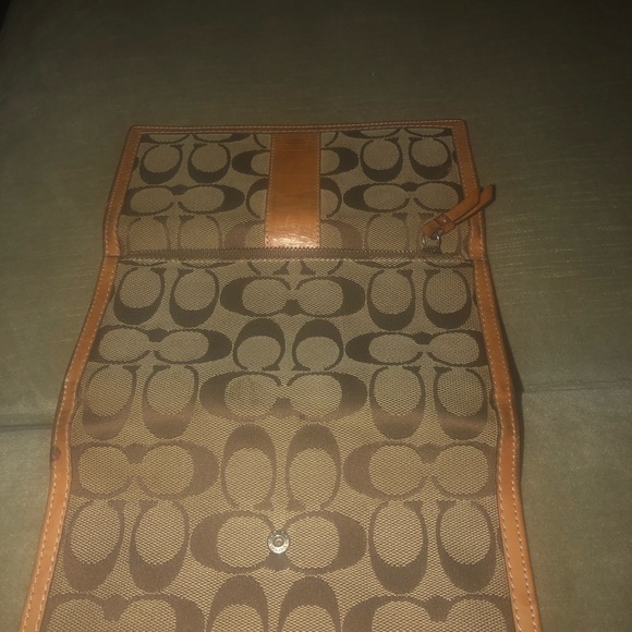 Coach Wallet - Picture 5 of 5